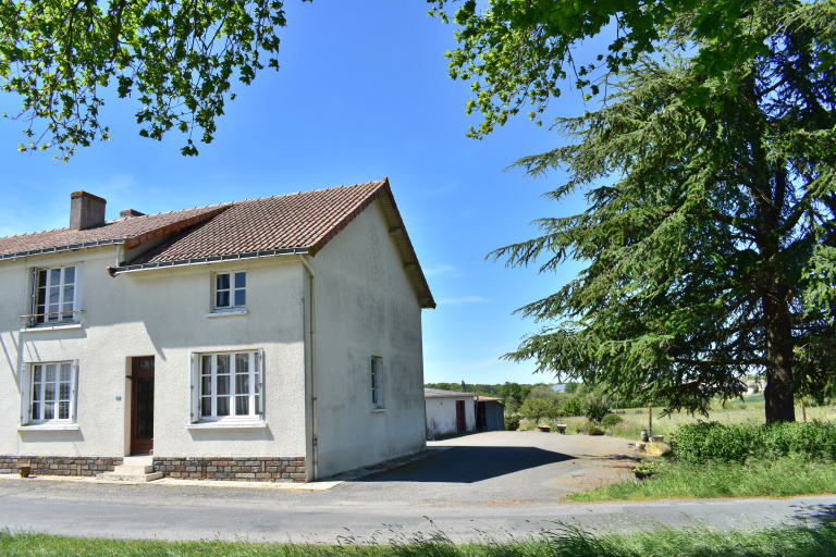 Maison de village 3pièce(s) 2chambre(s) 80 m² Remouillé (44140) — 13